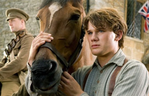 Jeremy Irvine dans le film War Horse