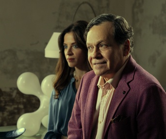 Une scène du film The Love Scam