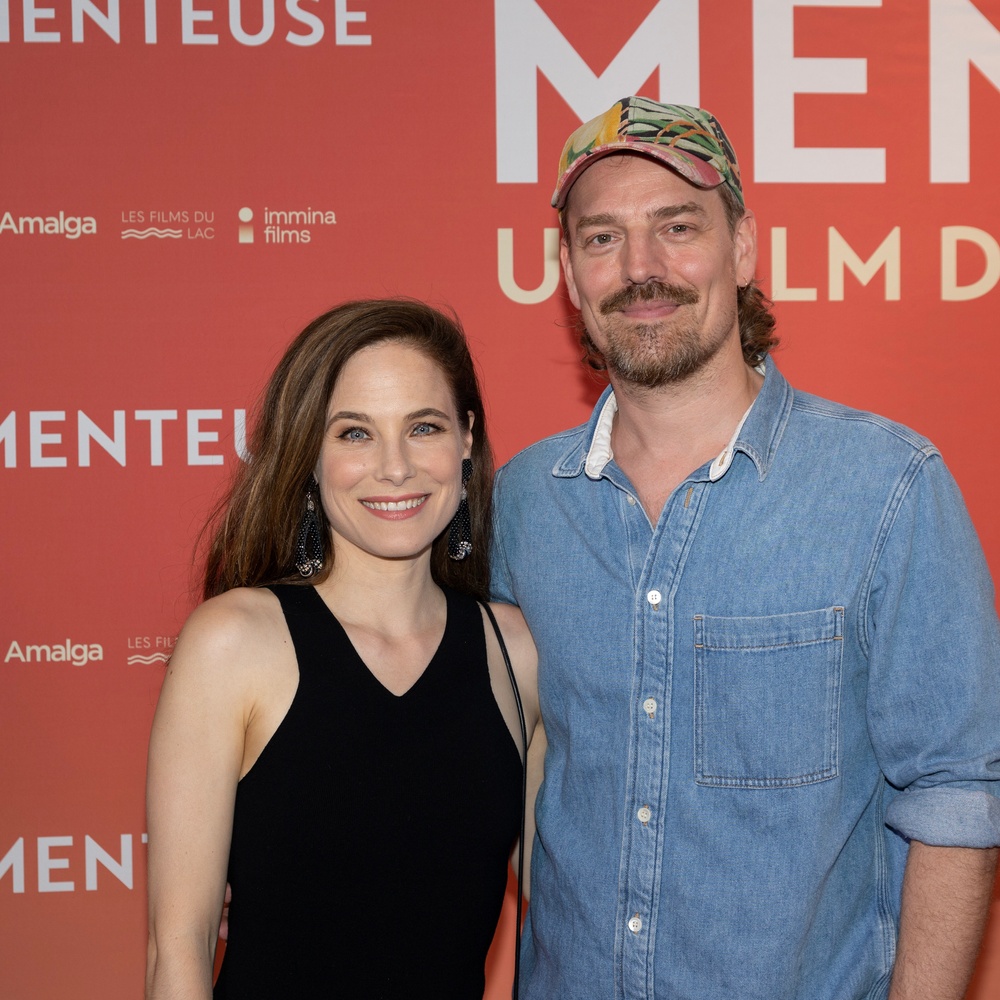 Première de Menteuse