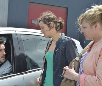Une scène du film Deux jours, une nuit