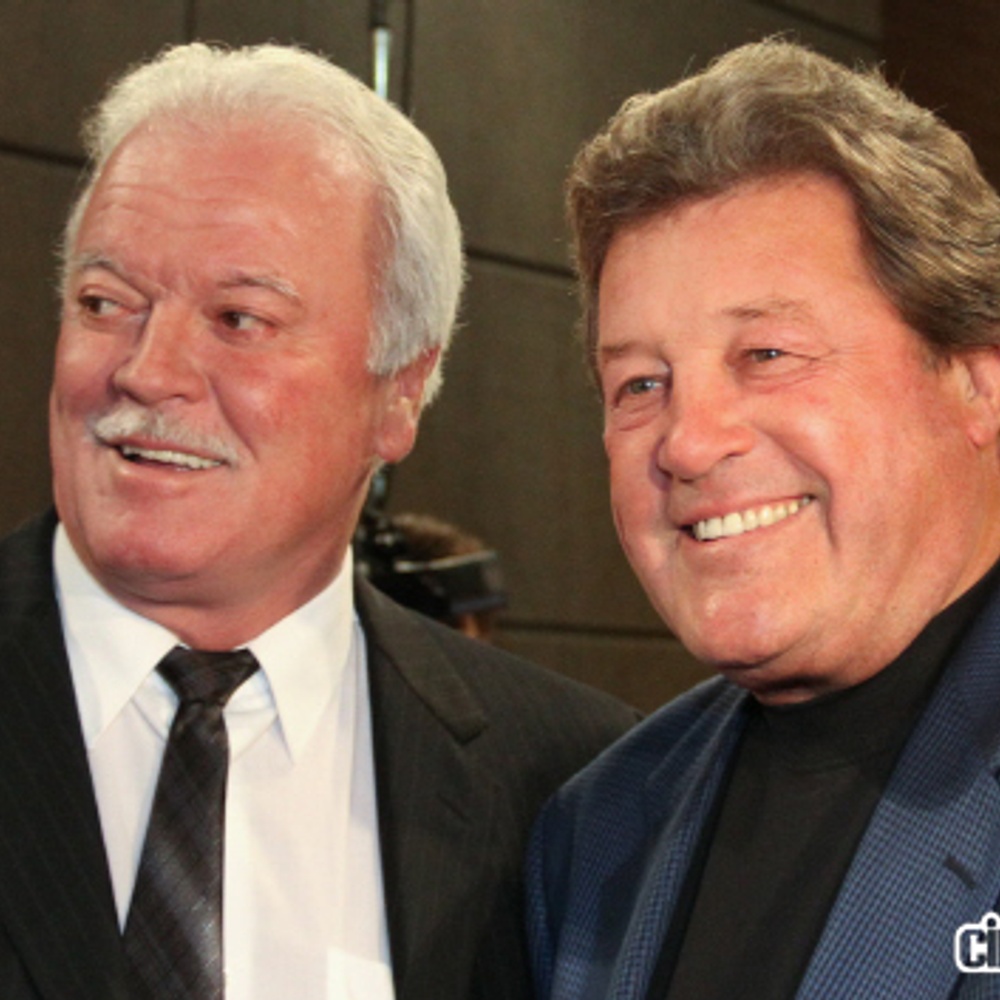 Yvon Lambert et Pierre Bouchard sur le tapis rouge de Pour toujours... les Canadiens