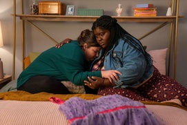 Une scène du film Empire Waist