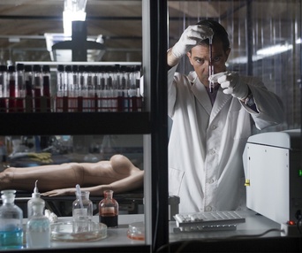 Une scène du film The Skin I Live In