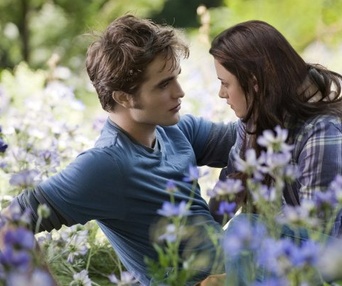 Kristen Stewart et Robert Pattinson dans le film The Twilight Saga: Eclipse