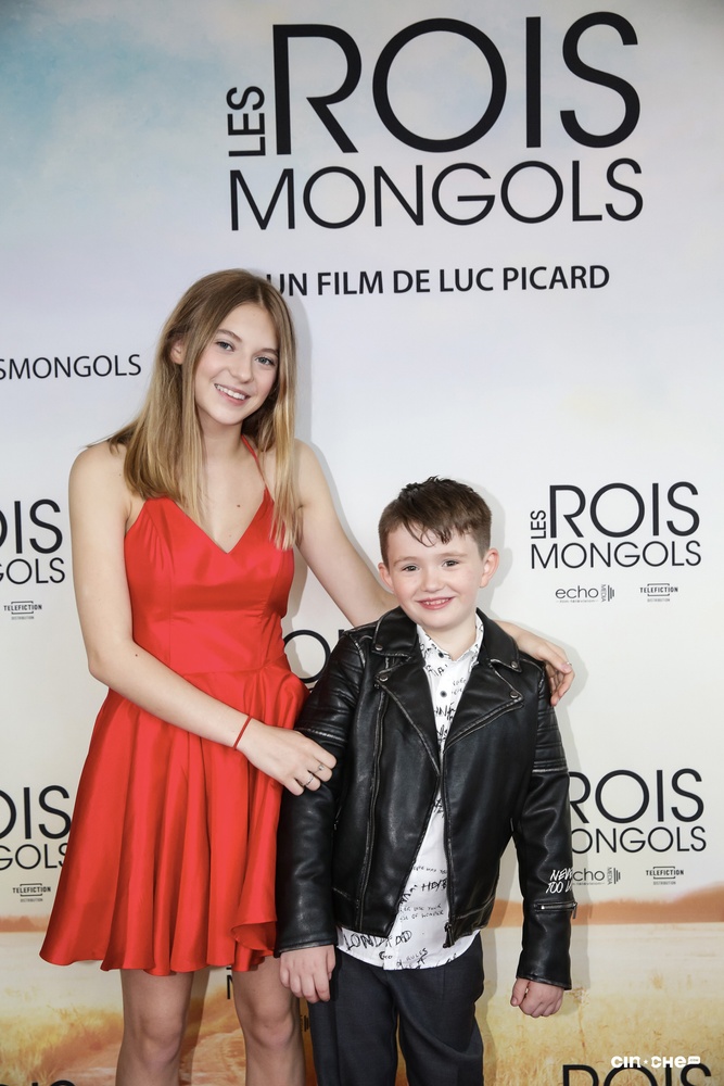 Sur le tapis rouge du film Les rois mongols