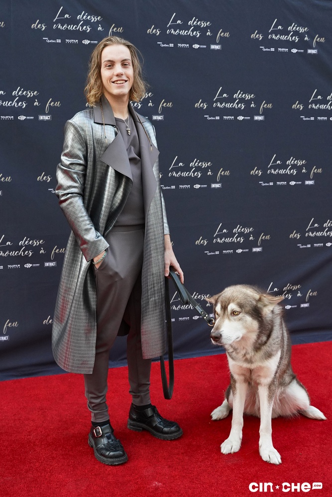 Tapis rouge du film La déesse des mouches à feu