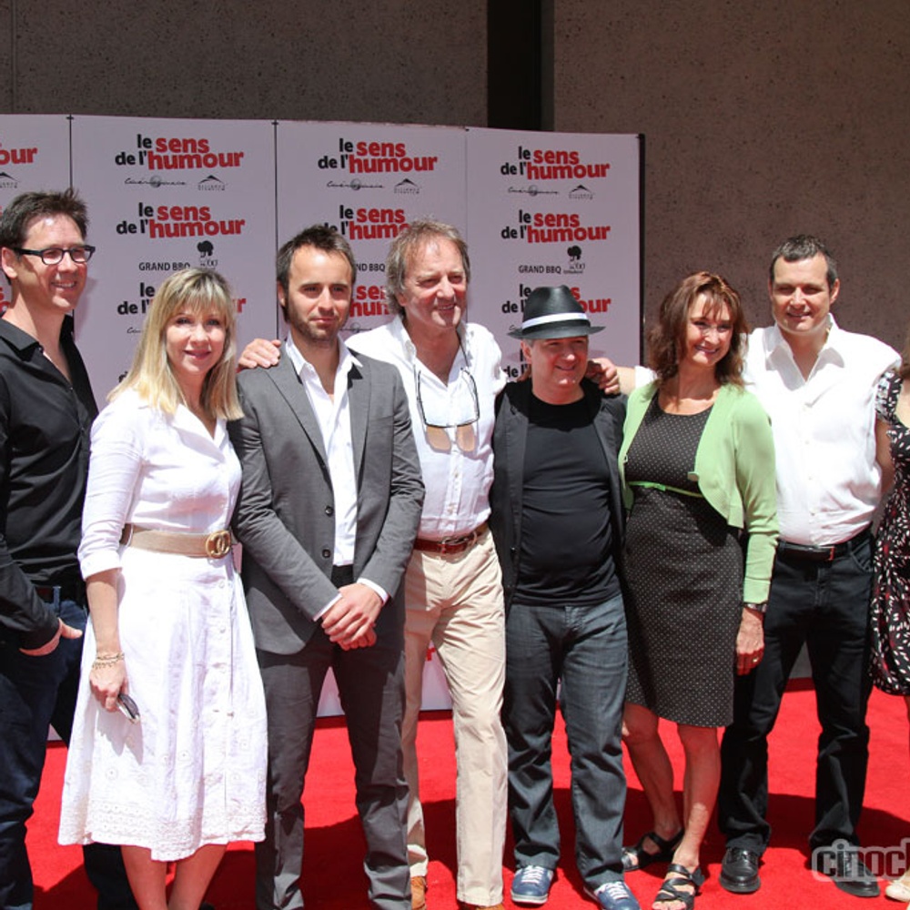 Sur le tapis rouge du film Le sens de l'humour