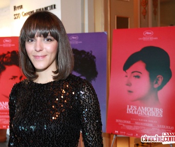 Sur le tapis rouge du film Les amours imaginaires