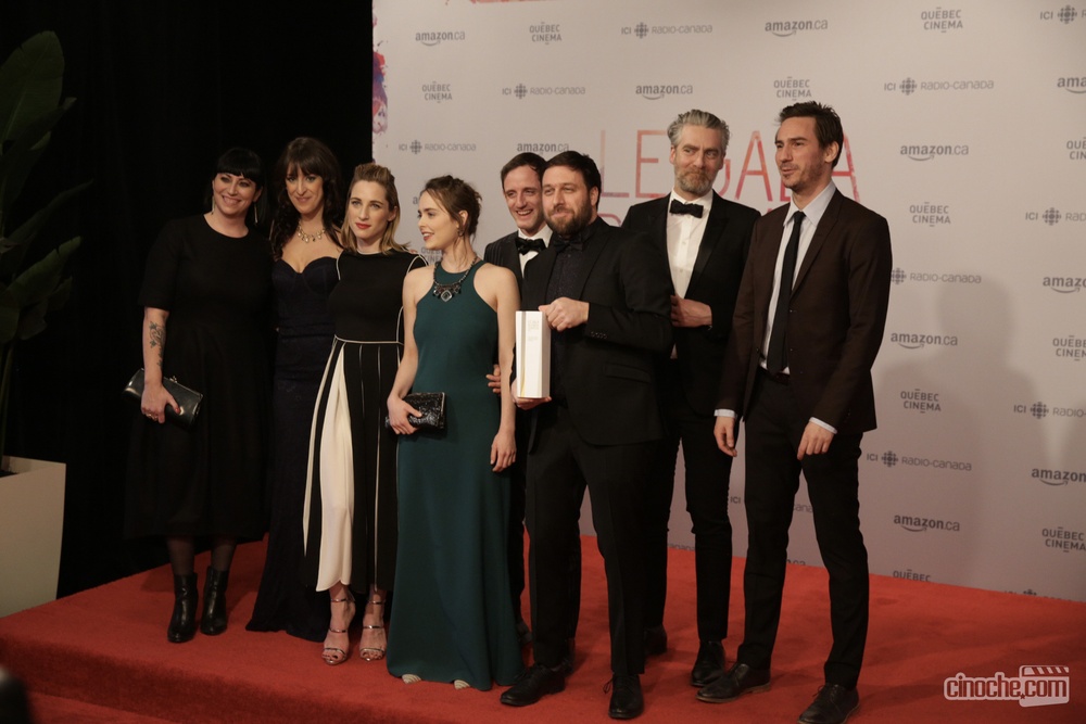 Sur le tapis rouge de Gala du cinéma Québécois