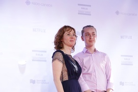 Sur le tapis rouge du Gala Québec Cinéma 2018
