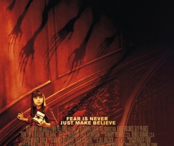 Affiche du film Don't Be Afraid of the Dark