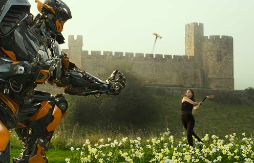 Une scène du film Transformers: The Last Knight