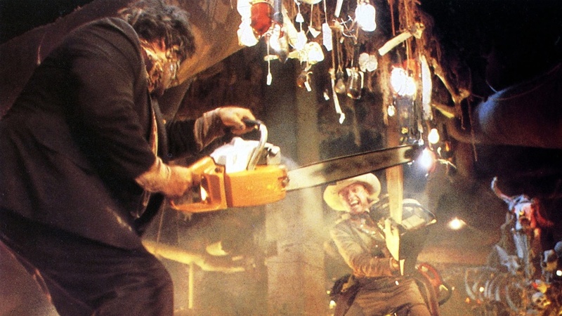 Une scène du film The Texas Chainsaw Massacre 2