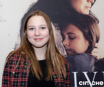 Sur le tapis rouge du film Dérive
