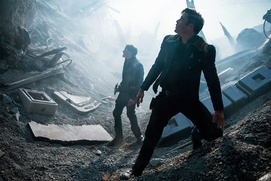 Une scène du film Star Trek Beyond Une scène du film Star Trek Beyond
