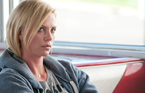 Charlize Theron dans Young Adult