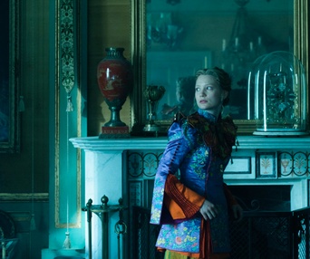 Une scène du film Alice Through the Looking Glass