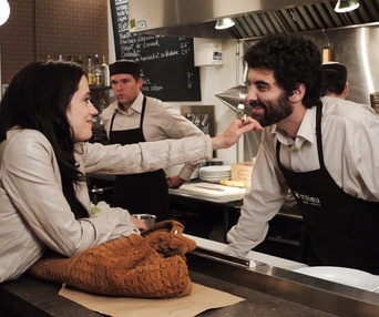 Une scène du film Le baiser du barbu