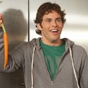 James Marsden dans Hop