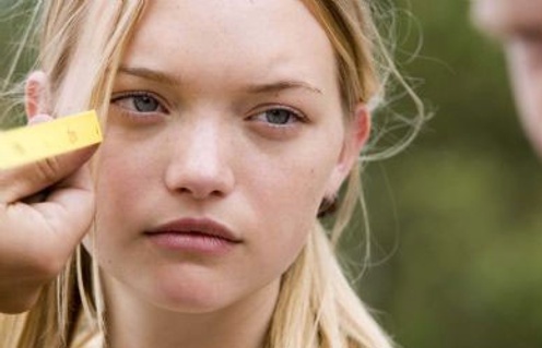 Gemma Ward dans le film The Black Balloon