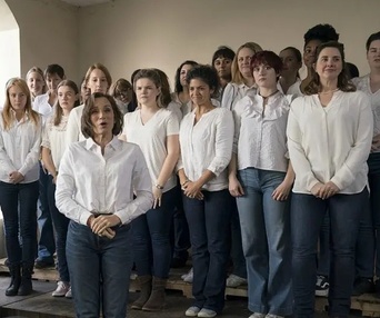 Une scène du film Military Wives