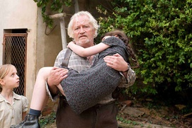 Une scène du film Elle s'appelait Sarah