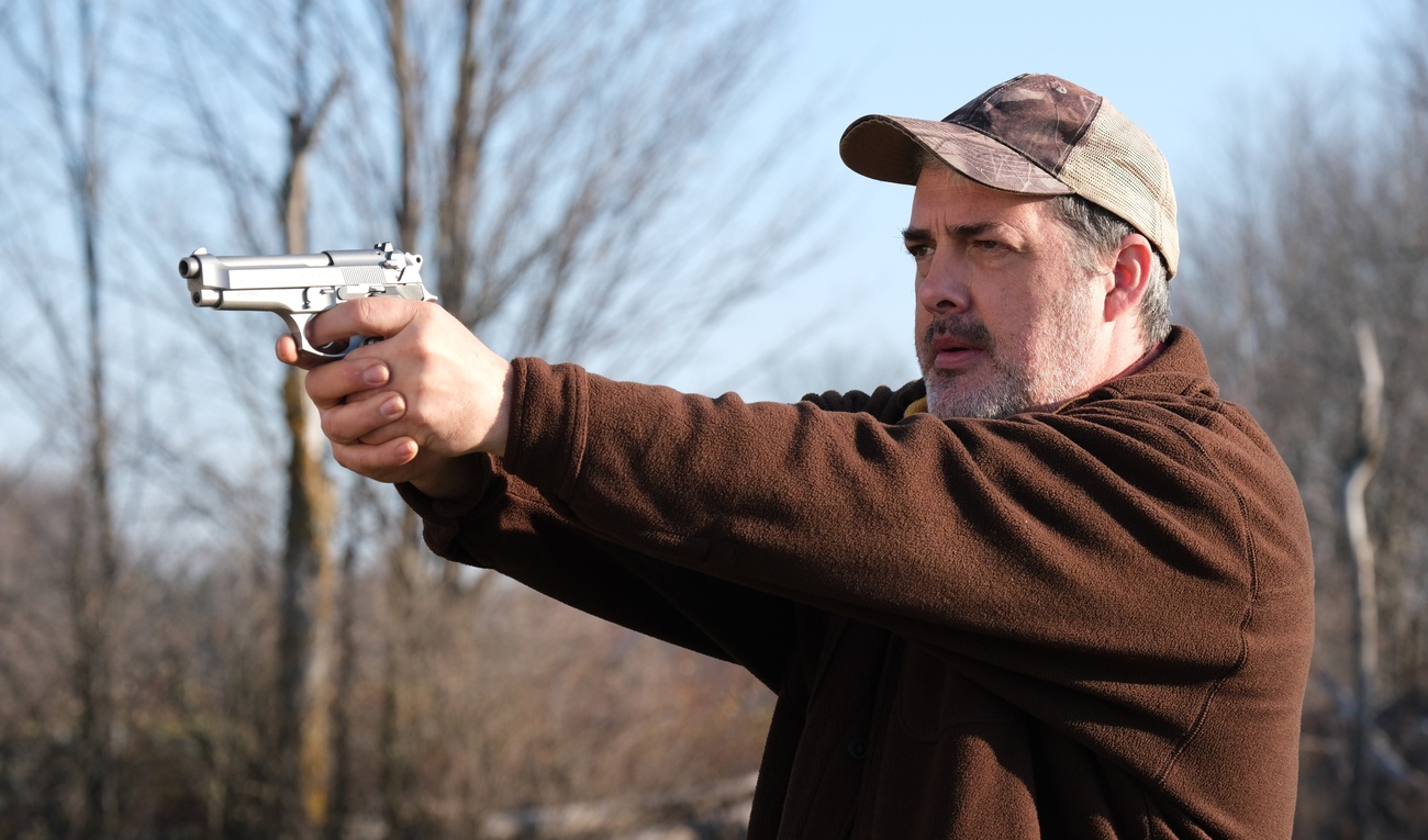 Image de l'article Des flashbacks mettant en scène Guy nous révèlent de dangereux secrets dans 5e rang