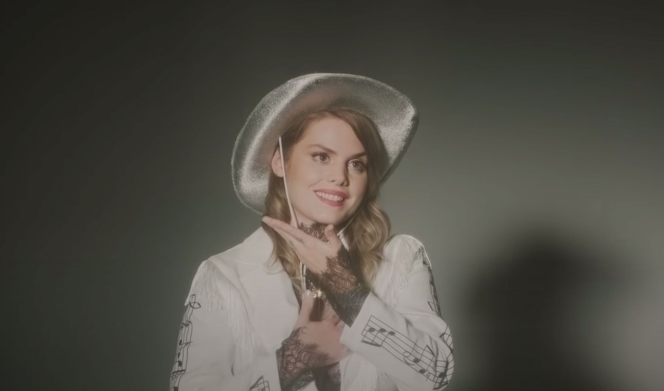 Image de l'article La nouvelle chanson de Coeur de Pirate évoque la plus récente vague de dénonciations