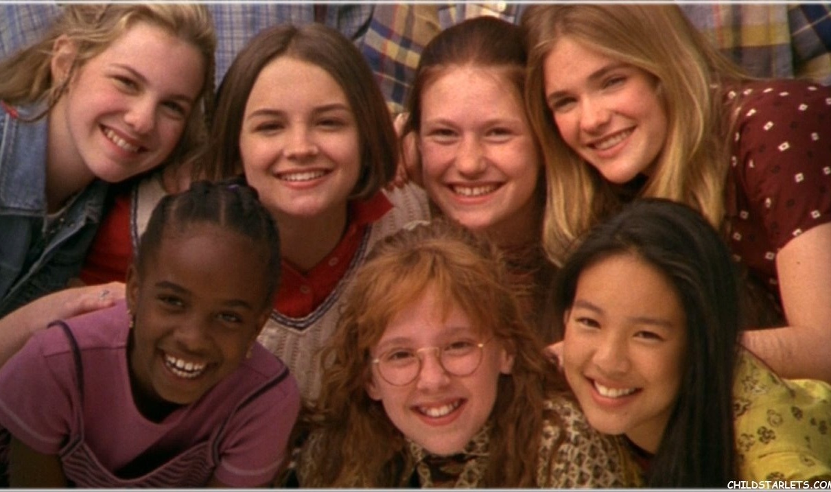 La distribution du Club des Baby-Sitters se réunit 20 ans plus tard