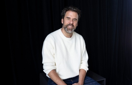 Image de l'article Un nouveau rôle pour Bruno Marcil dans une série qui connaît un beau succès