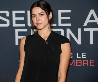 Première du film Seule au front (Out Standing)