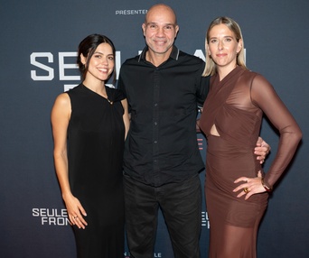 Première du film Seule au front (Out Standing)