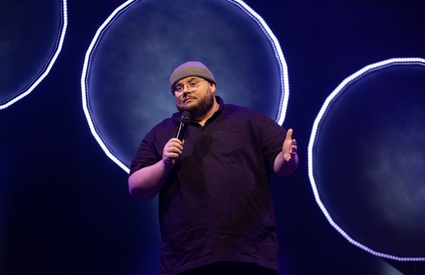 Les fleurs poussent encore