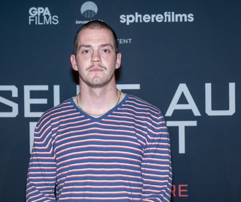 Première du film Seule au front (Out Standing)
