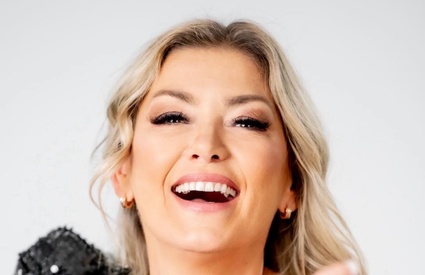 <span style="color: rgb(71, 85, 105);">Marie-Chantal Toupin</span>