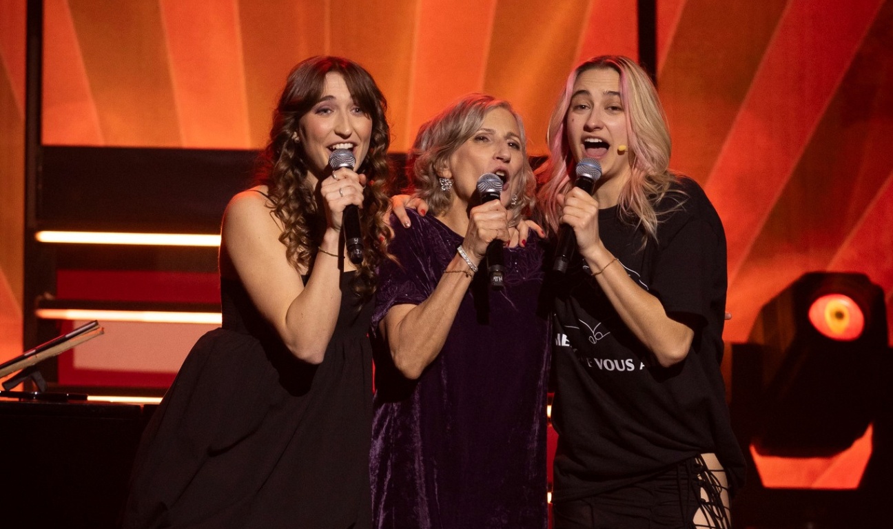 Ariane Lagacé, Natalie Choquette et Éléonore Lagacé - En direct de l'univers S15 (2024)