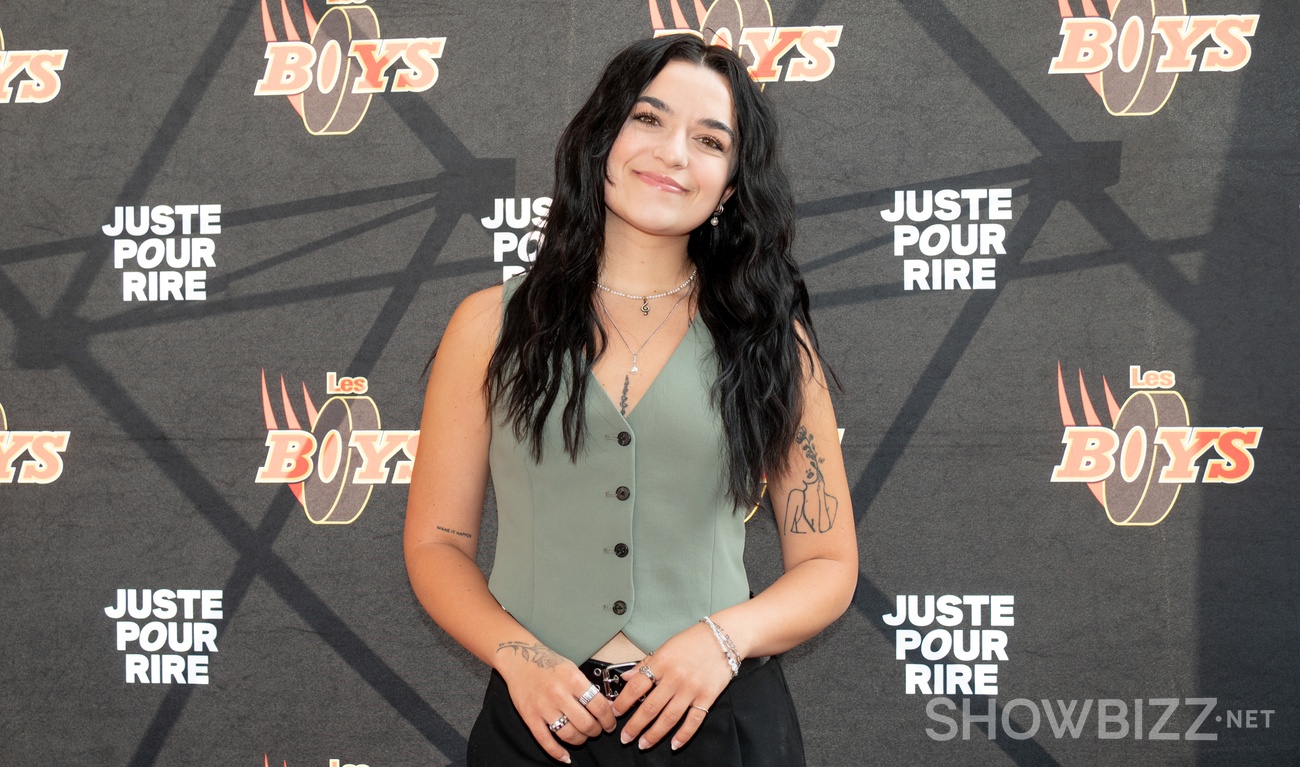 Image de l'article Vidéo : Katrine Sansregret de «Star Académie» vit un moment inoubliable en spectacle