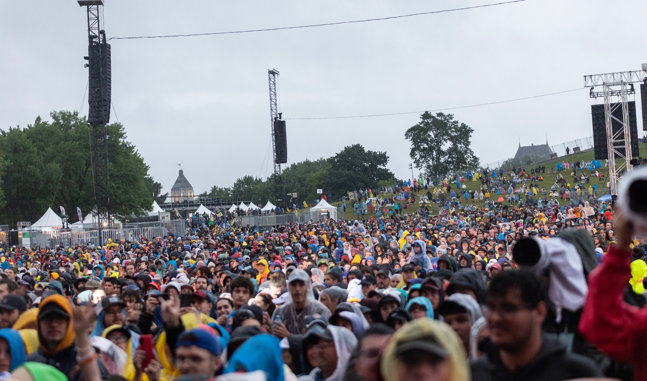 Image de l'article Comble d'une journée compliquée pour le Festival d'été : tous les spectateurs évacués des sites