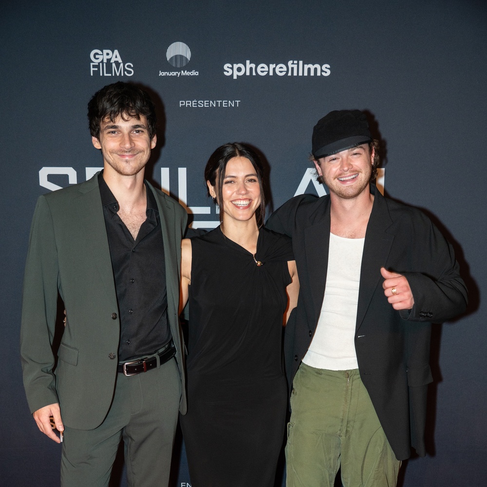 Première du film Seule au front (Out Standing)