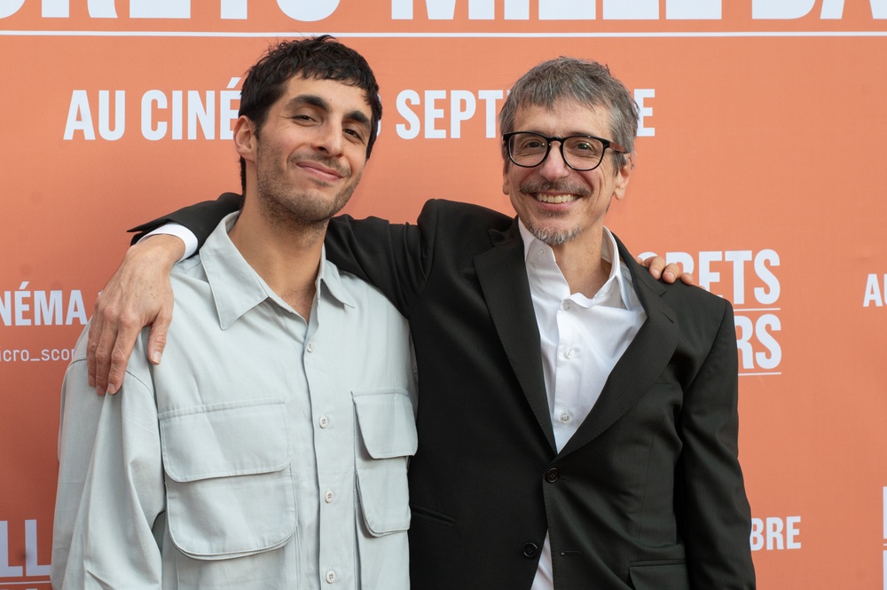Première du film Mille secrets mille dangers