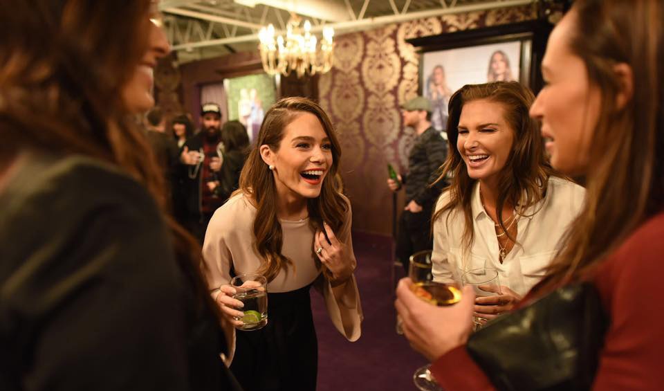 Maripier Morin annonce une deuxième saison de Hockey Wives
