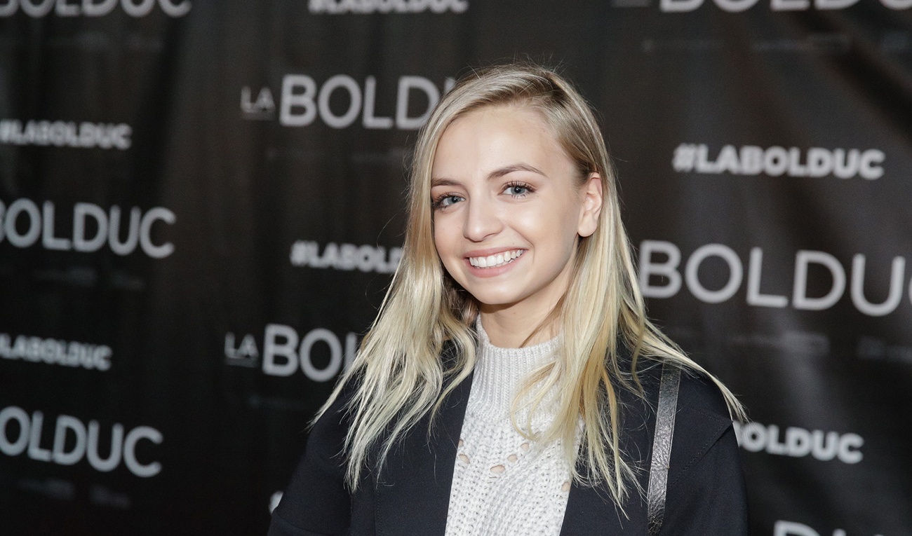 Ludivine Reding délire après une anesthésie et c'est très drôle!