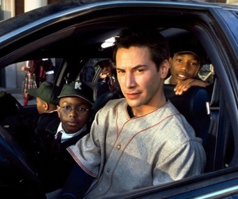 Keanu Reeves et Michael B. Jordan dans Hardball.