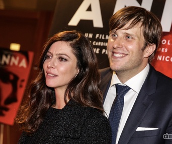 Sur le tapis rouge du film Anna
