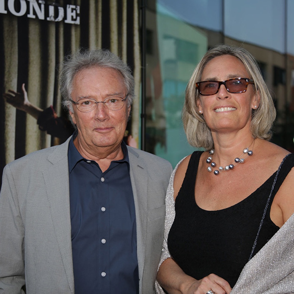 Sur le tapis rouge de Louis Cyr : L'homme le plus fort du monde