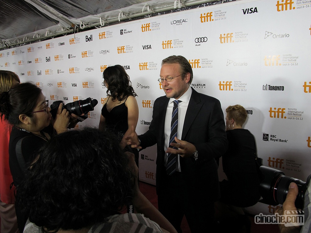 TIFF 2012 - Sur le tapis rouge de Looper