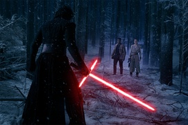 Une scène du film Star Wars: The Force Awakens Une scène du film Star Wars: The Force Awakens