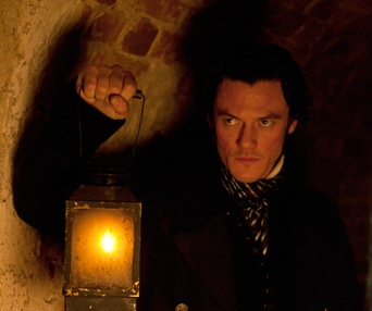 Une scène du film The Raven