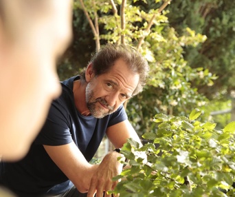 Une scène du film Chacun chez soi