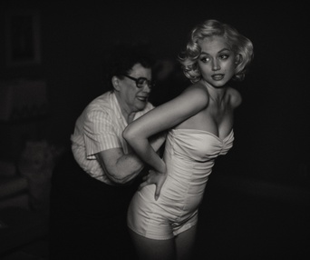 Une scène du film Blonde